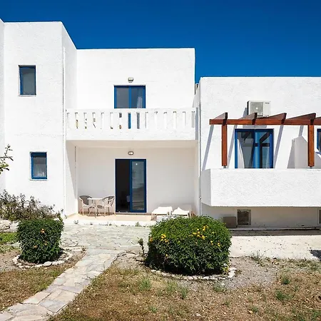 Garden View-sea View